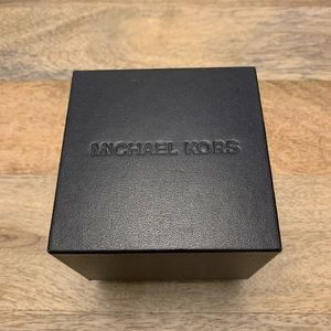 Michael Kors Watch Box